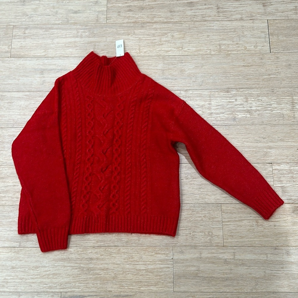Gap red sweater